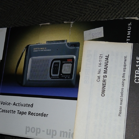 Optimus Black Cassette Tape Recorder Player with Voice Activation - Picture 4 of 9